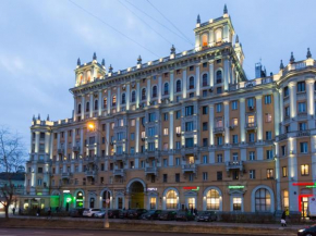 ApartHotel555 Leningradsky Prospekt 1